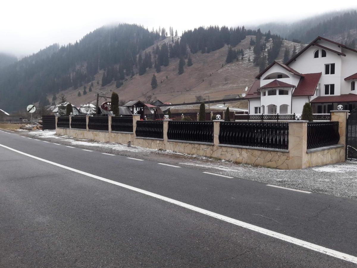 Hotel Pensiune Domeniul Stanca Vatra Dornei Exterior foto