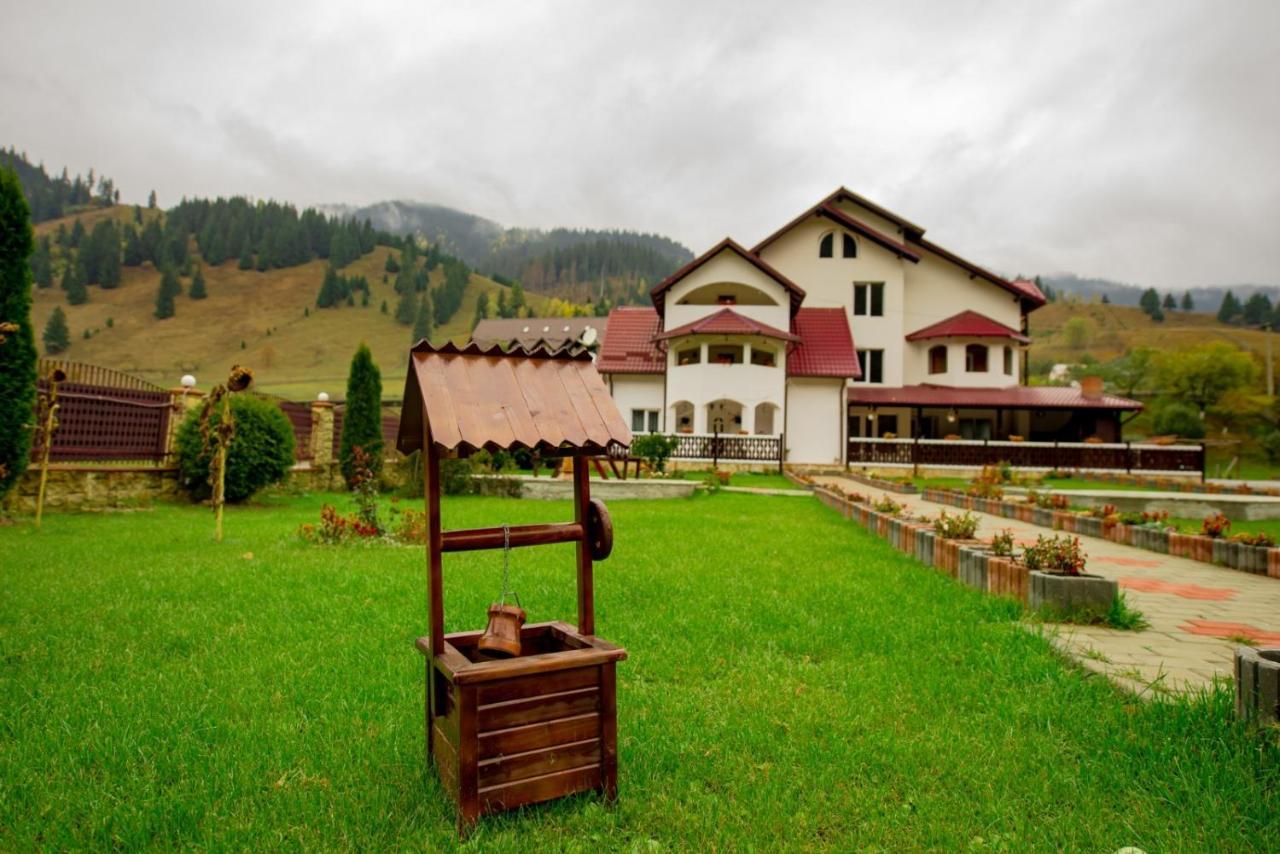 Hotel Pensiune Domeniul Stanca Vatra Dornei Exterior foto